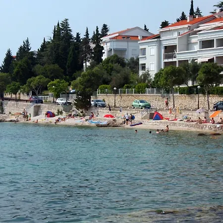 Apartment Apartments By The Sea Selce, Crikvenica - 4801