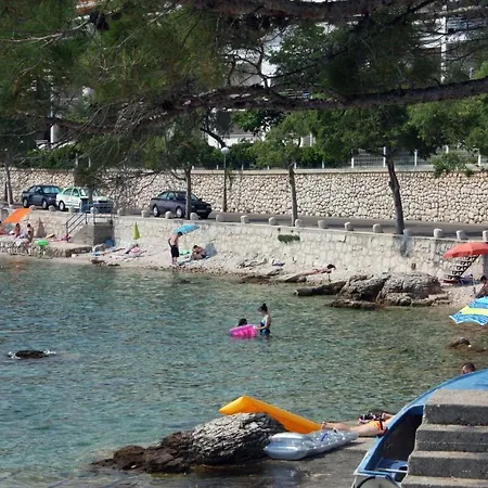 Apartments By The Sea Selce, Crikvenica - 4801 Lägenhet
