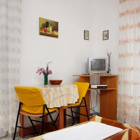 Apartments By The Sea Selce, Crikvenica - 4801