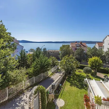 Apartments By The Sea Selce, Crikvenica - 4801